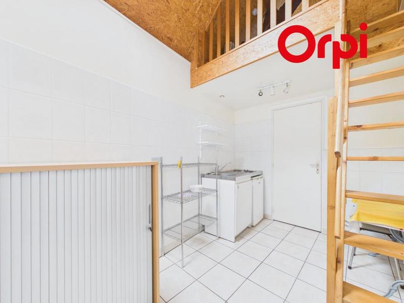 Immeuble - 151 m² - 7 pièces