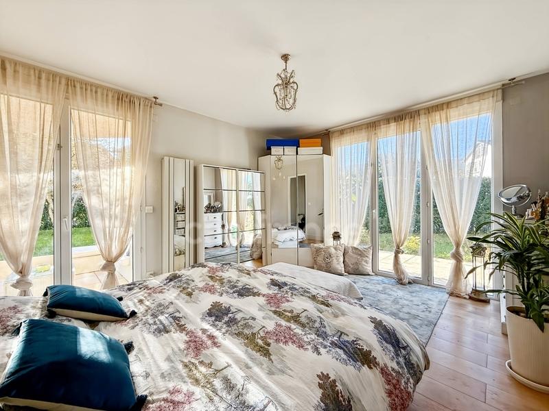 Appartement - 91 m² - 3 pièces