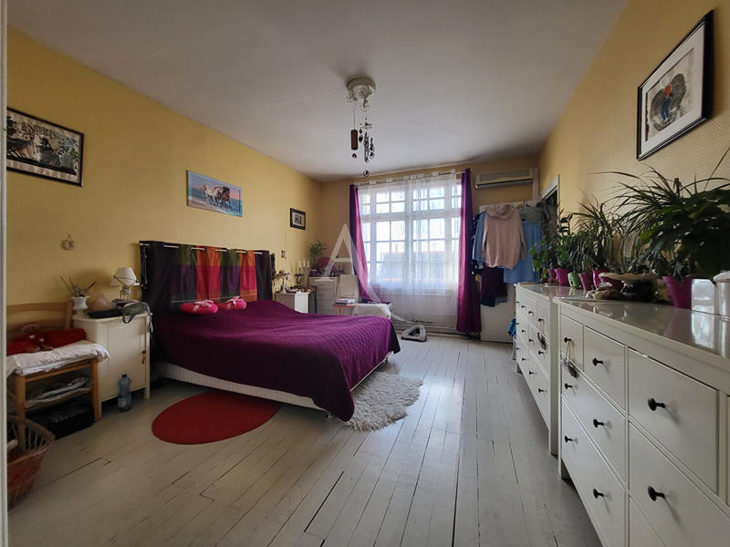 Maison - 346 m² - 7 pièces