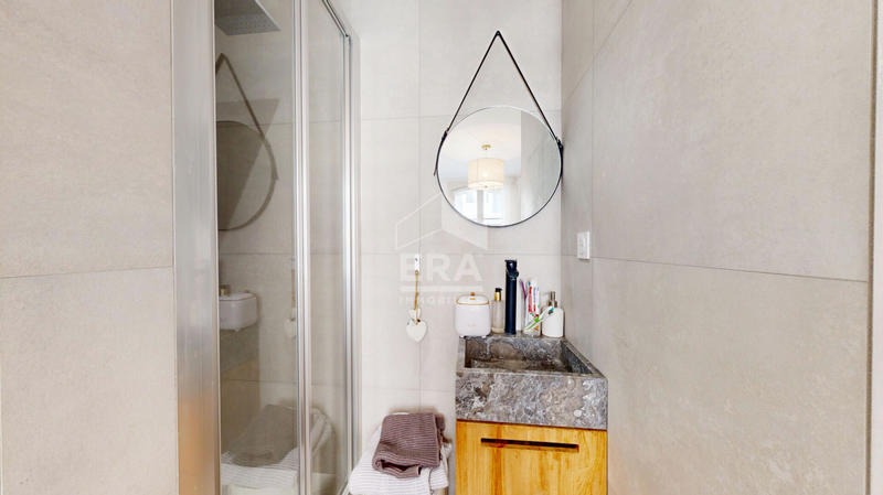 Appartement - 101 m² - 4 pièces