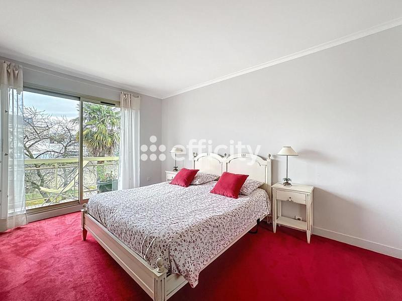 Appartement - 120 m² - 4 pièces