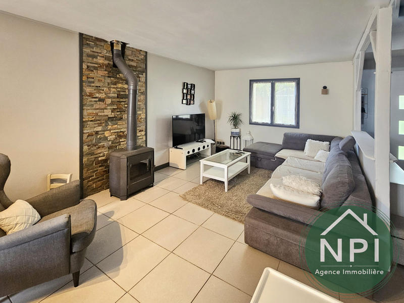 Maison - 127 m² - 7 pièces