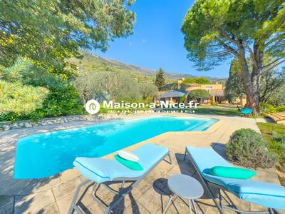 Villa - 240 m² - 7 pièces