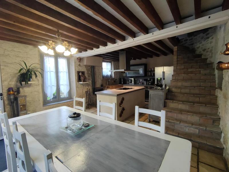 Maison - 151 m² - 6 pièces