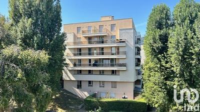 Appartement - 83 m² - 4 pièces