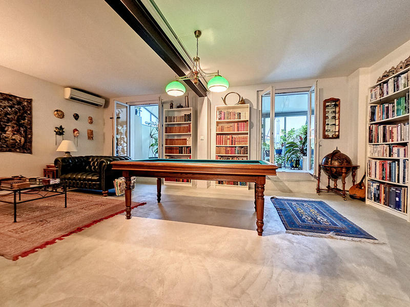 Maison - 200 m² - 6 pièces