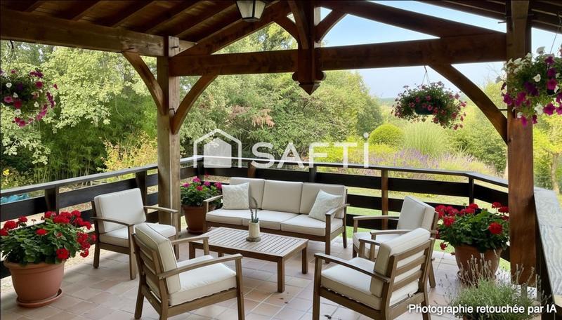 Maison - 103 m² - 5 pièces