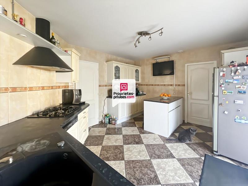 Maison - 175 m² - 5 pièces