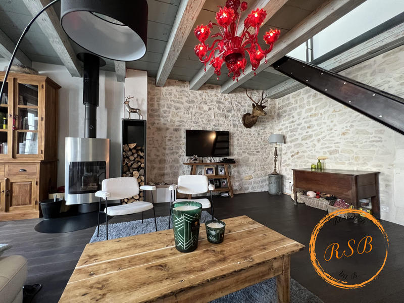 Maison ancienne - 160 m² - 7 pièces