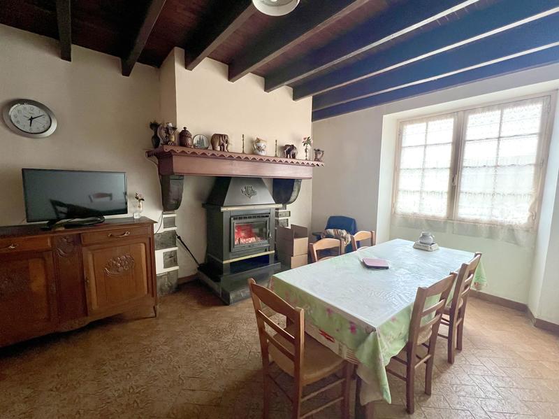 Villa - 172 m² - 8 pièces