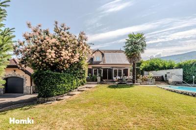 Maison - 153 m² - 5 pièces