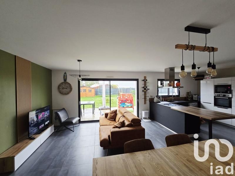 Maison - 90 m² - 4 pièces