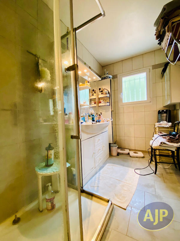 Maison - 114 m² - 5 pièces