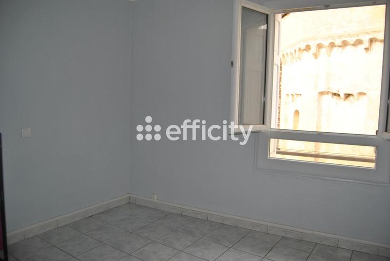 Immeuble - 150 m² - 3 pièces