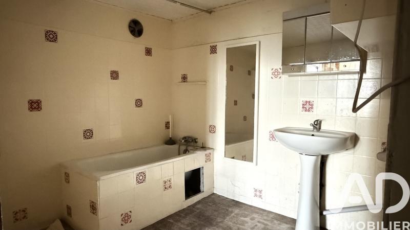 Maison - 188 m² - 10 pièces