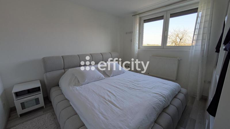 Maison - 85 m² - 5 pièces