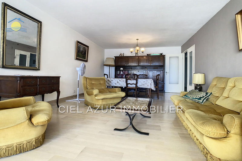 Appartement - 93 m² - 3 pièces