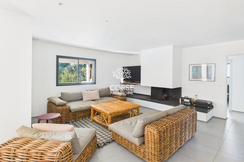 Maison - 136 m² - 5 pièces