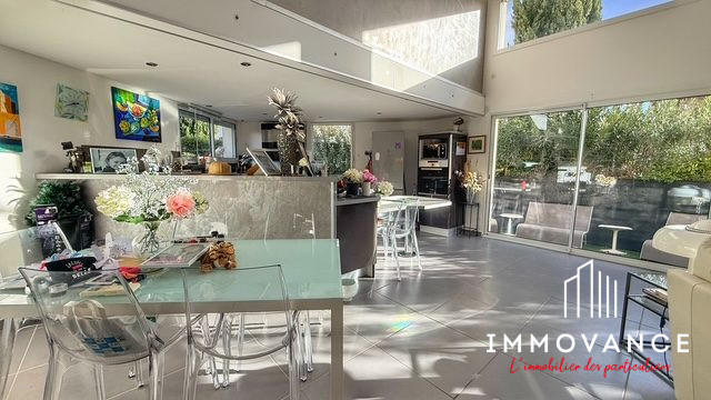 Villa - 146 m² - 5 pièces