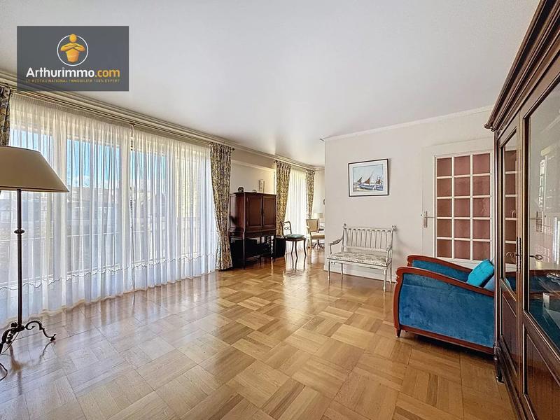 Appartement - 81 m² - 4 pièces