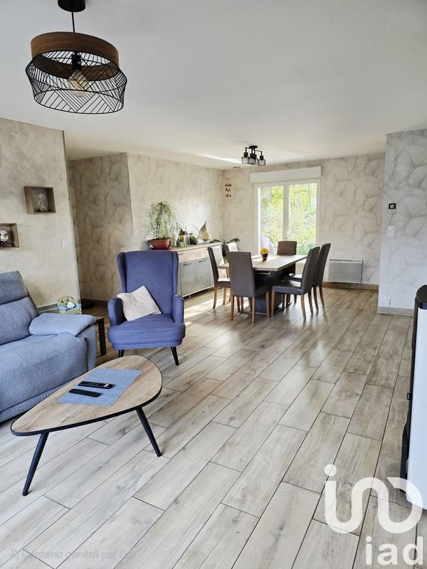 Maison - 99 m² - 4 pièces
