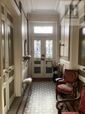 Maison - 268 m² - 7 pièces