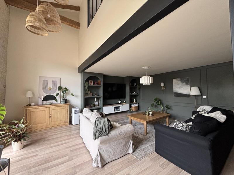 Maison - 180 m² - 5 pièces