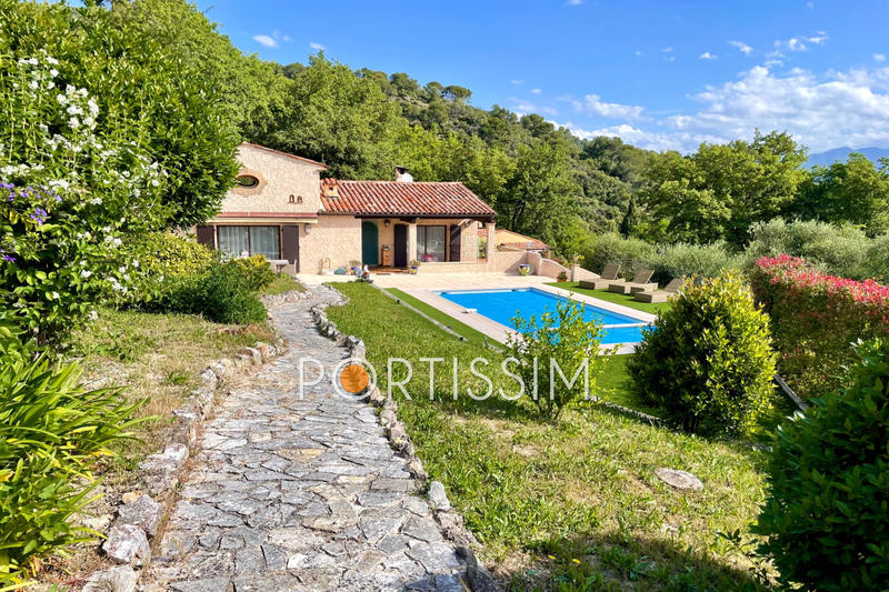 Maison - 149 m² - 6 pièces