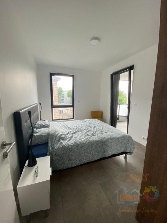 Appartement - 85 m² - 4 pièces