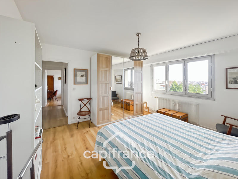 Appartement bourgeois - 103 m² - 4 pièces