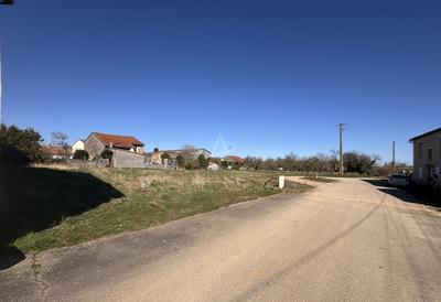 Terrain constructible - 448 m²