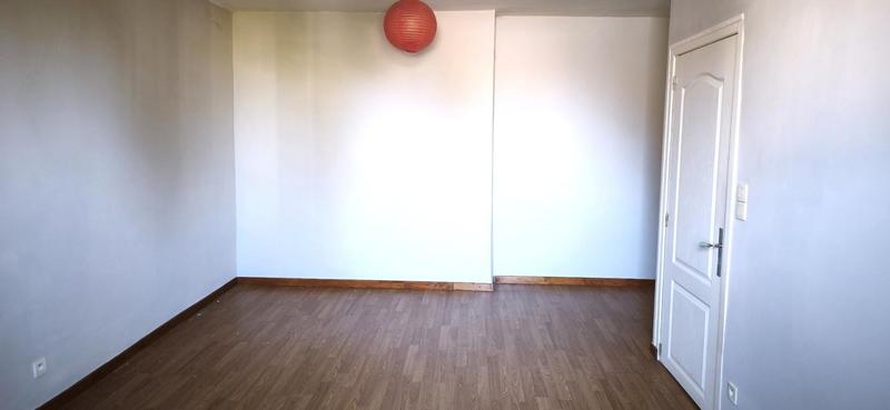 Maison - 223 m² - 10 pièces