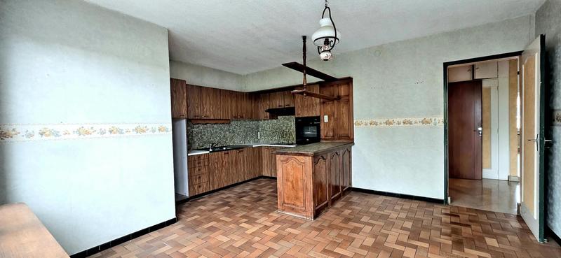 Appartement - 90 m² - 3 pièces