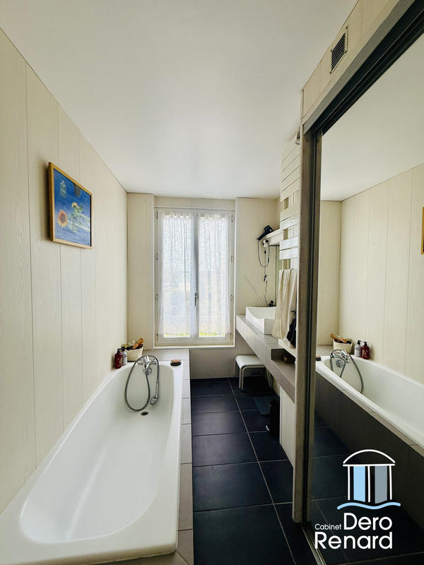 Maison ancienne - 153 m² - 6 pièces