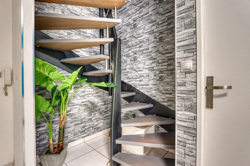 Appartement - 170 m² - 7 pièces