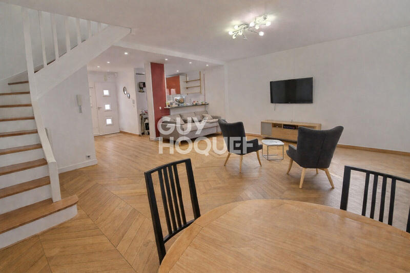 Maison - 103 m² - 5 pièces