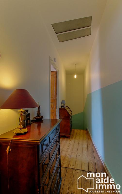 Maison traditionnelle - 135 m² - 5 pièces