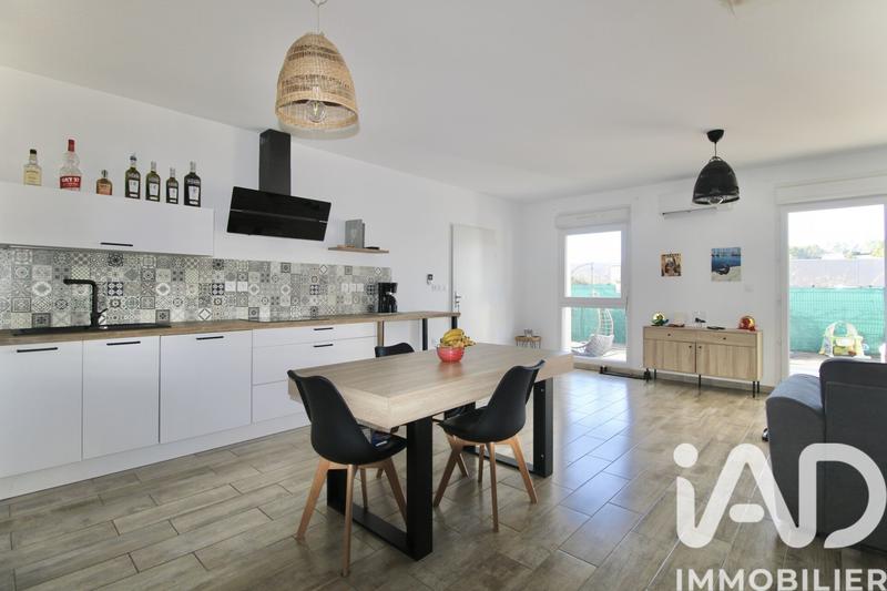 Maison - 93 m² - 4 pièces