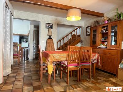 Maison - 122 m² - 5 pièces