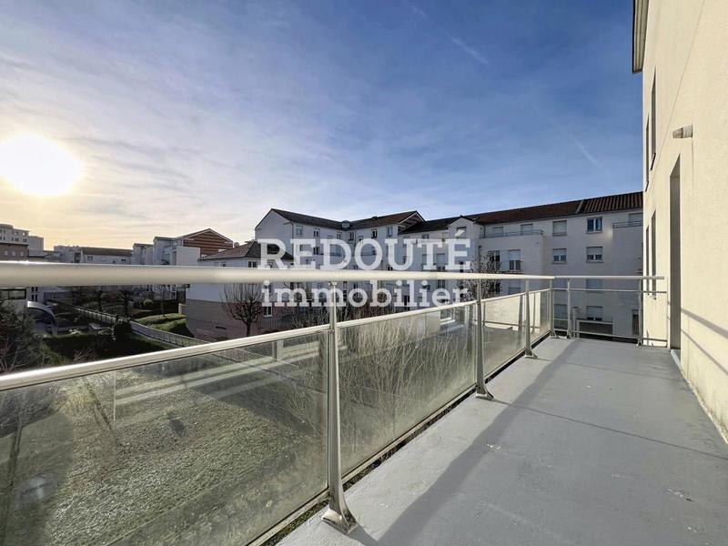 Appartement - 72 m² - 3 pièces