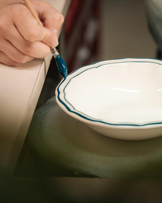 Atelier peinture sur faïence émaillée