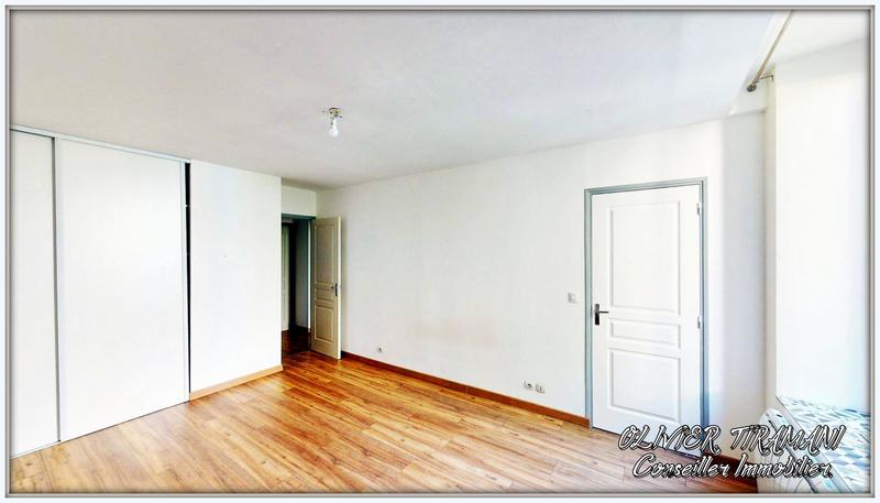 Immeuble - 155 m² - 3 pièces