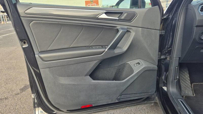 Volkswagen Tiguan II 2.0 Tdi 190 4Motion Dsg7 Carat Exclusive - Toit ouvrant