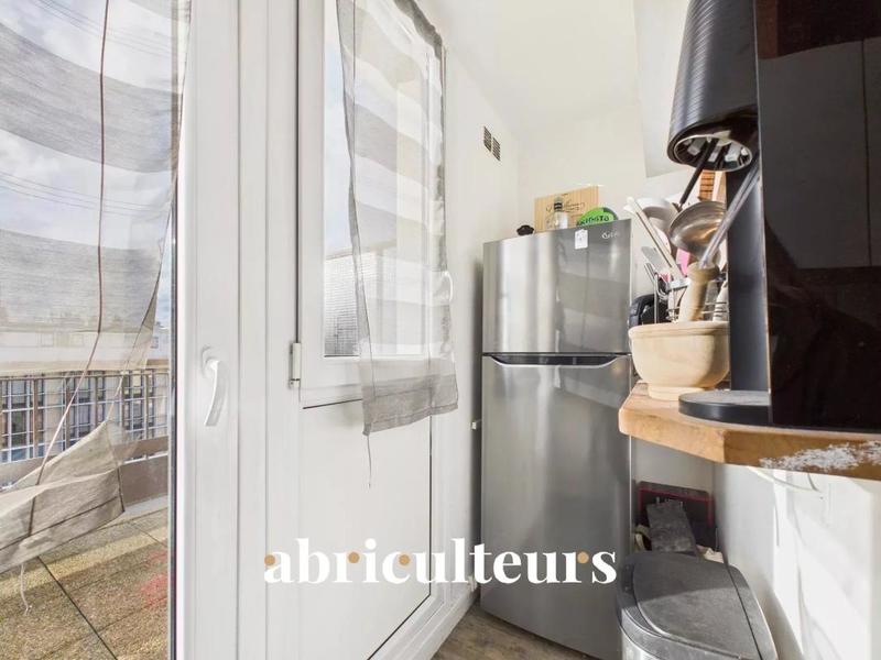 Studio - 24 m² - 1 pièce