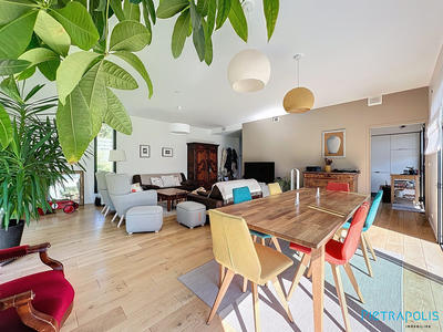 Maison contemporaine - 180 m² - 7 pièces