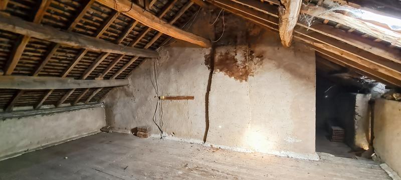 Maison - 75 m² - 5 pièces