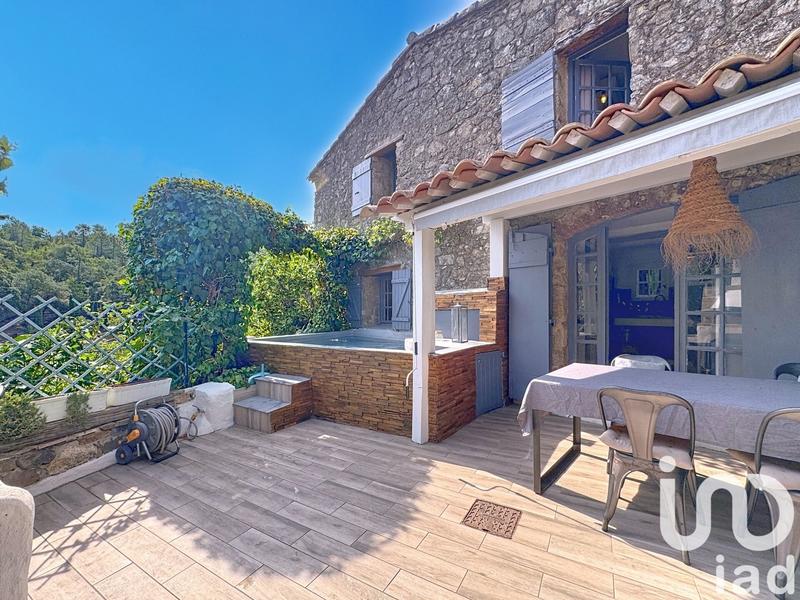 Maison de village - 108 m² - 5 pièces