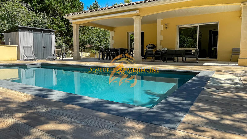 Maison - 193 m² - 5 pièces