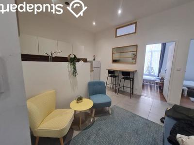 Appartement - 80 m² - 5 pièces