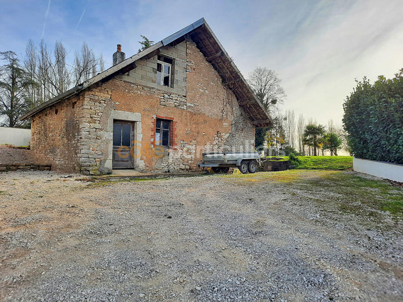 Maison - 232 m² - 6 pièces